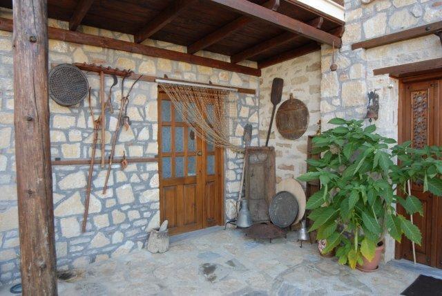 Guesthouse To Spiti Τou Gakou Nestorion エクステリア 写真